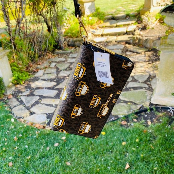 NWT Michael Kors nyc taxi Erin Sm backpack&wallet - Picture 10 of 15